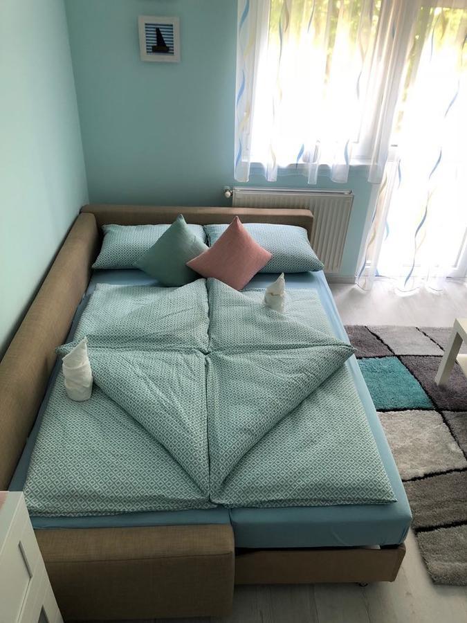 Aquamarin Studio Apartman Siófok Esterno foto